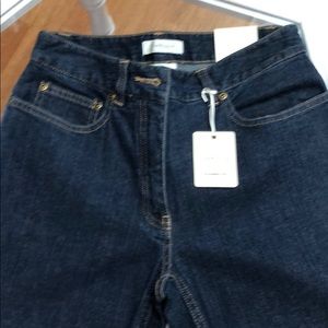 Van Heusen straight leg, 5 pocket jeans -size 2